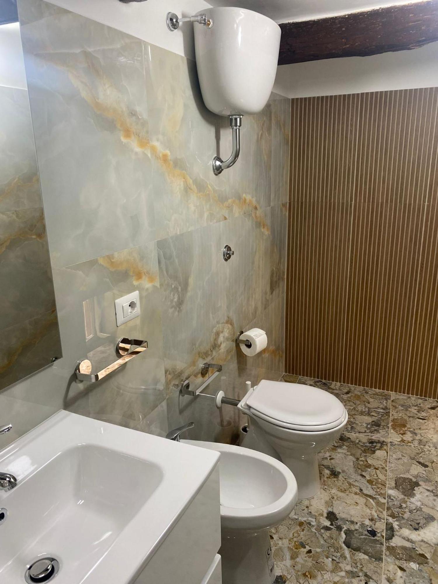 Dora House Napoli Apartment ภายนอก รูปภาพ