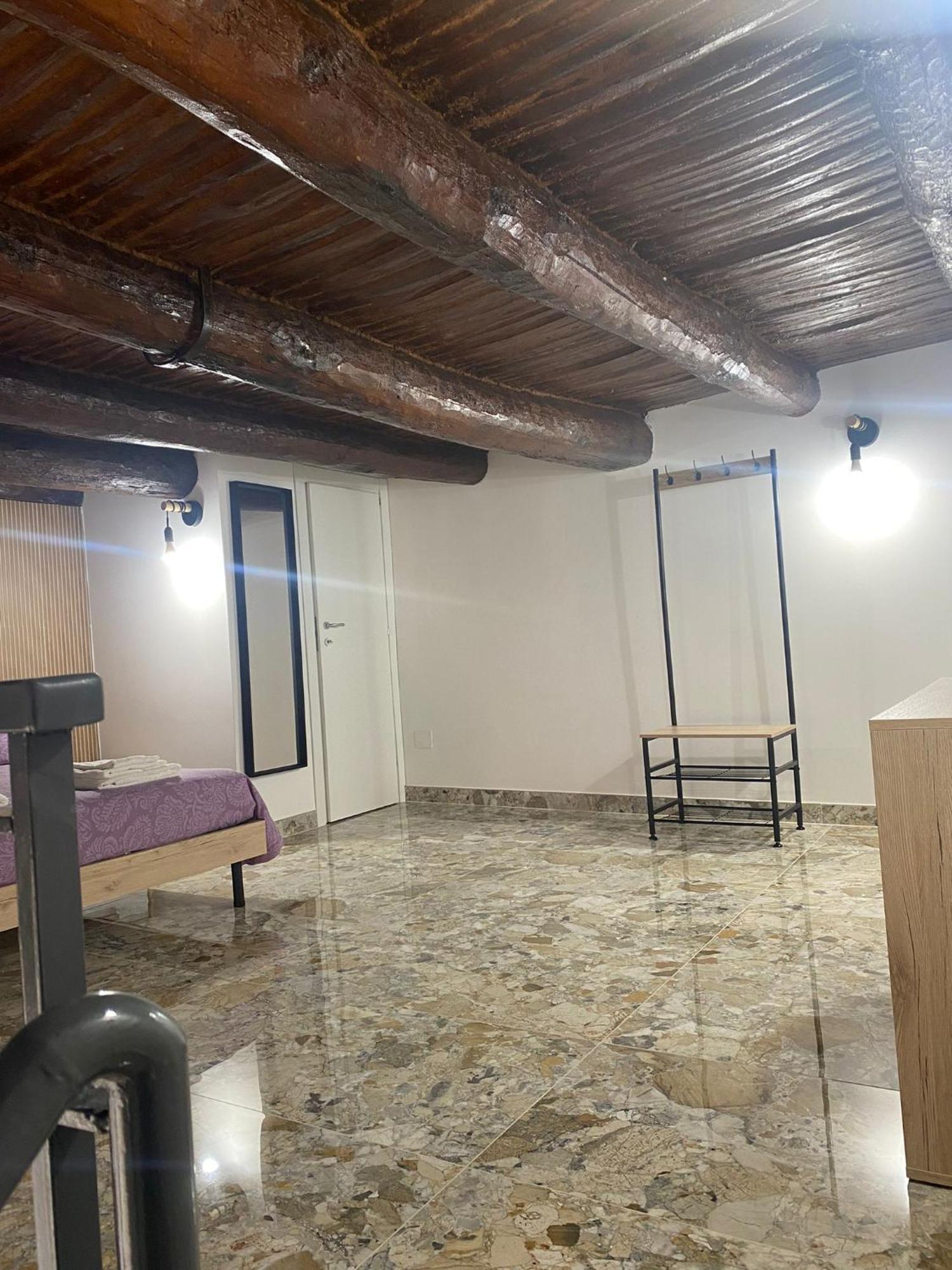 Dora House Napoli Apartment ภายนอก รูปภาพ