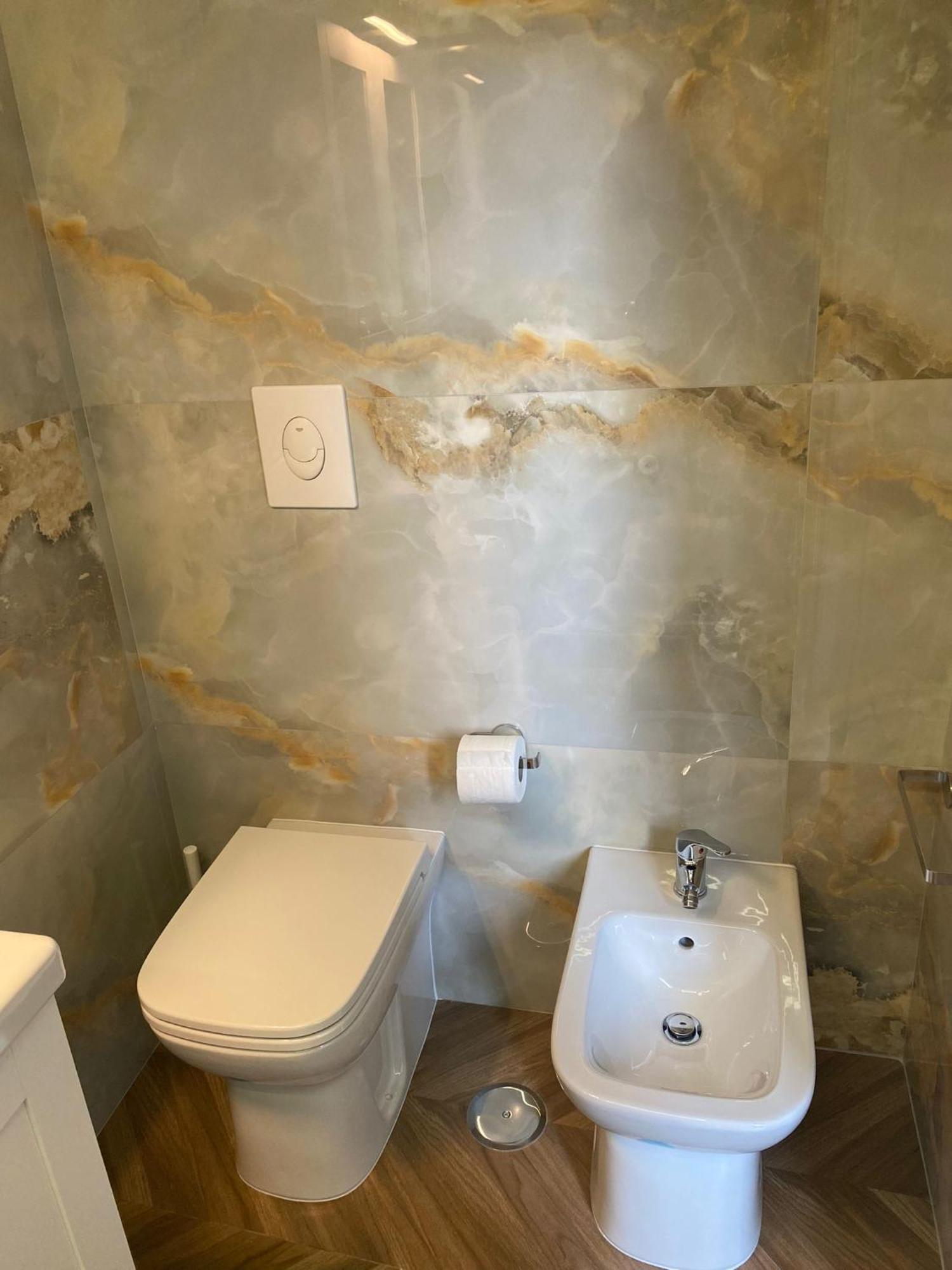 Dora House Napoli Apartment ภายนอก รูปภาพ