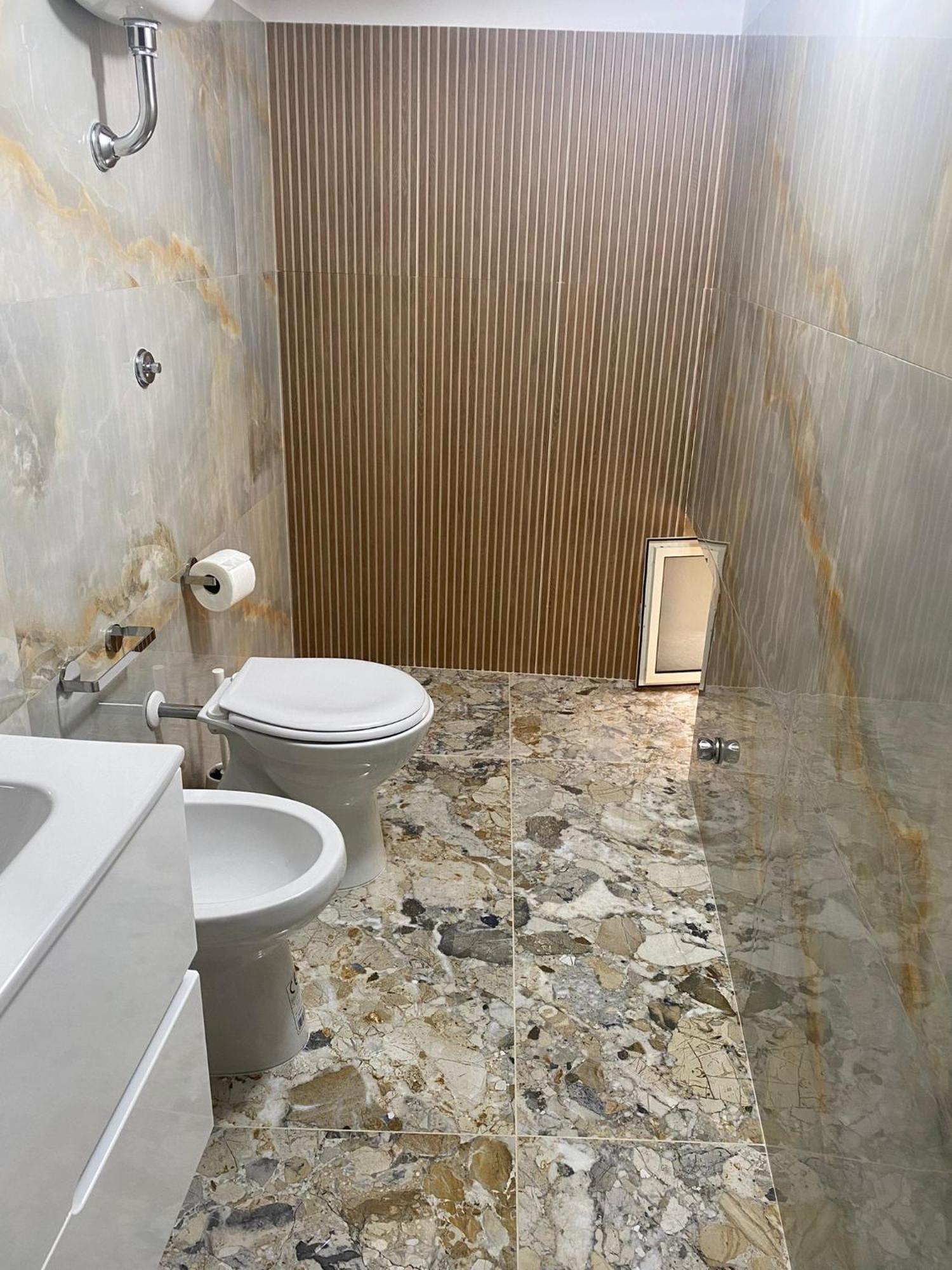 Dora House Napoli Apartment ภายนอก รูปภาพ